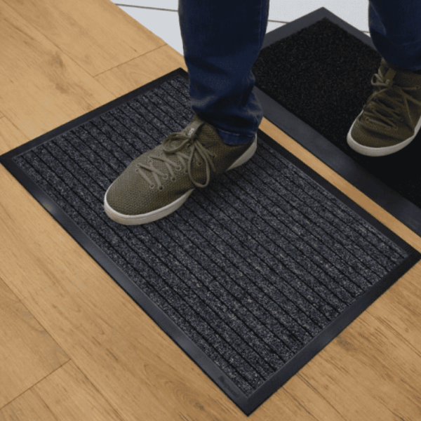 Tapete-sanitizante-2-_1_-4-_1_-_1_